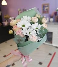 Букет цветов из:  Хризантемы и Розы #REPLACE_PRED# Герге
